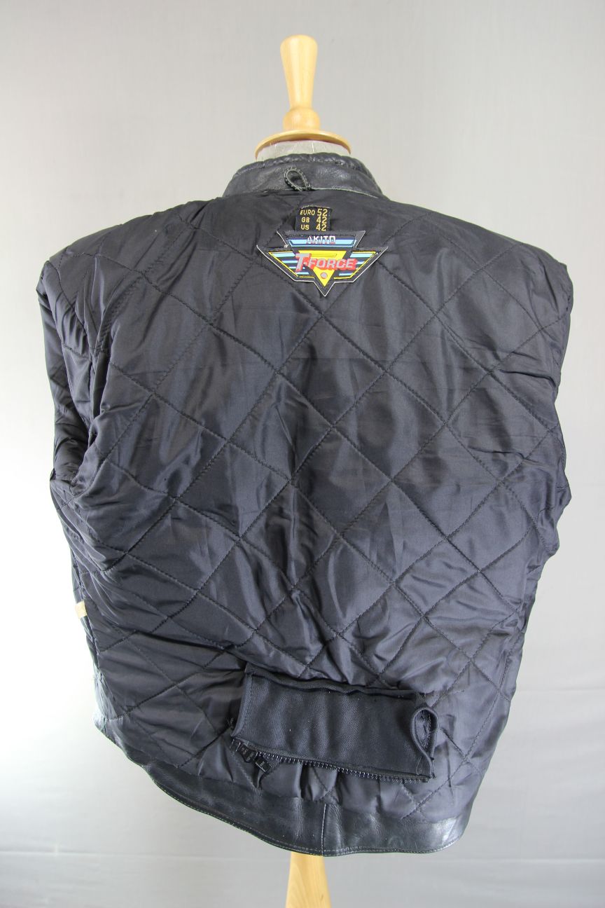 CLASSIC AKITO T-FORCE BLACK LEATHER BIKER JACKET 40-42 INCH CHEST