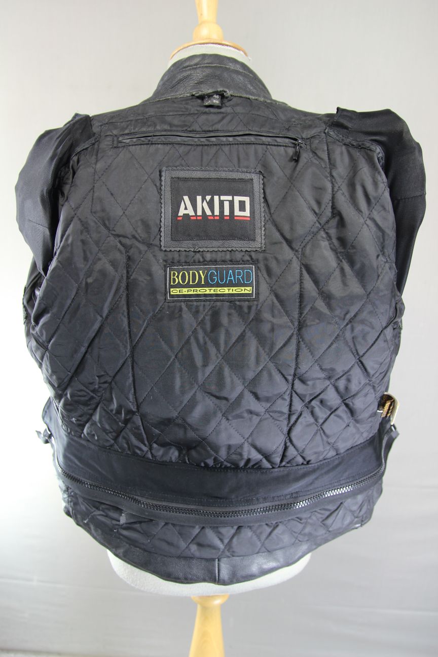 AKITO BLACK LEATHER BIKER JACKET WITH SHOULDER & ELBOW BODYGUARD CE ARMOUR 36 IN