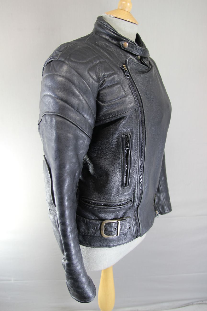 CLASSIC BRITISH MADE BLACK LEATHER GEAR BIKER JACKET 38 INCH