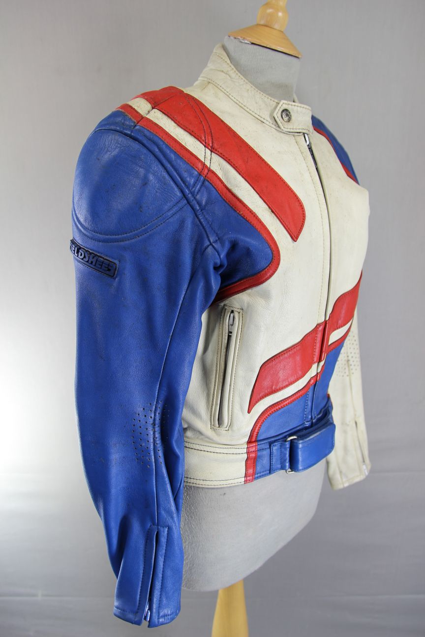 VINTAGE FIELDSHEER BRITISH DESIGNED CREAM, BLUE & RED LEATHER BIKER JCKT 36-38IN