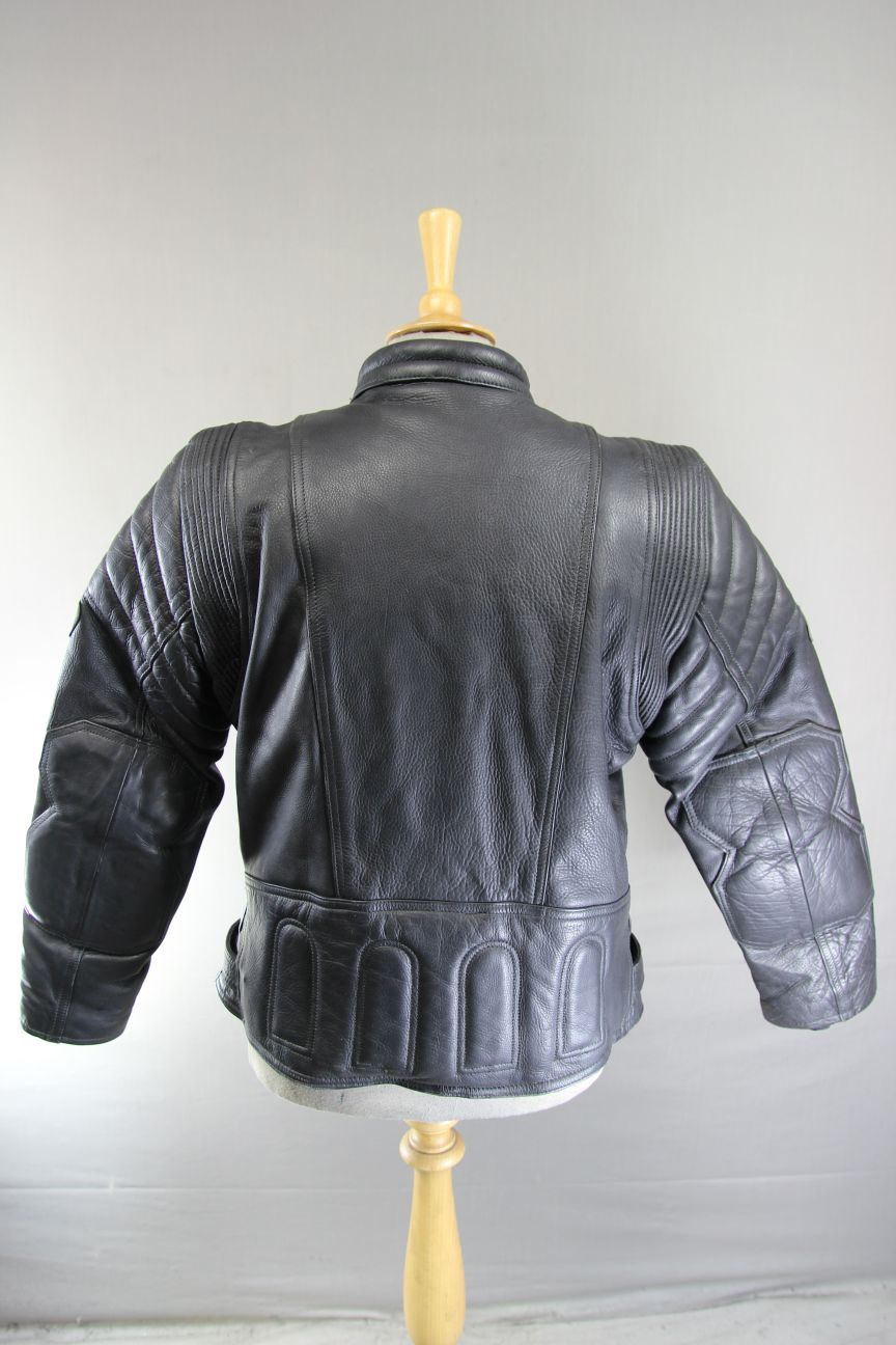 SUKI MERCURY SPORTS BLACK LEATHER BIKER JACKET + REMOVABLE BACK PROTECTOR 40-42"
