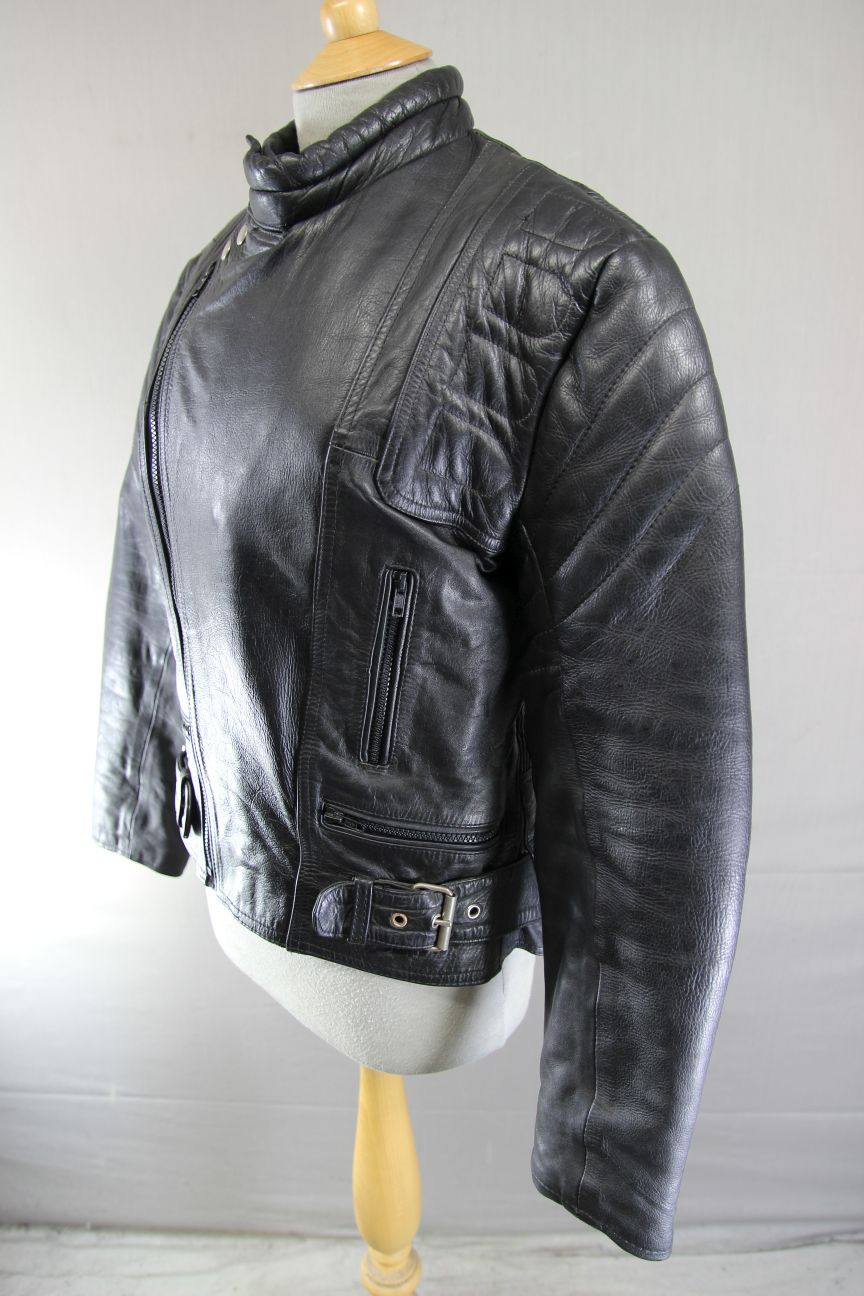 CLASSIC BLACK LEATHER BIKER JACKET 36 INCH/SMALL