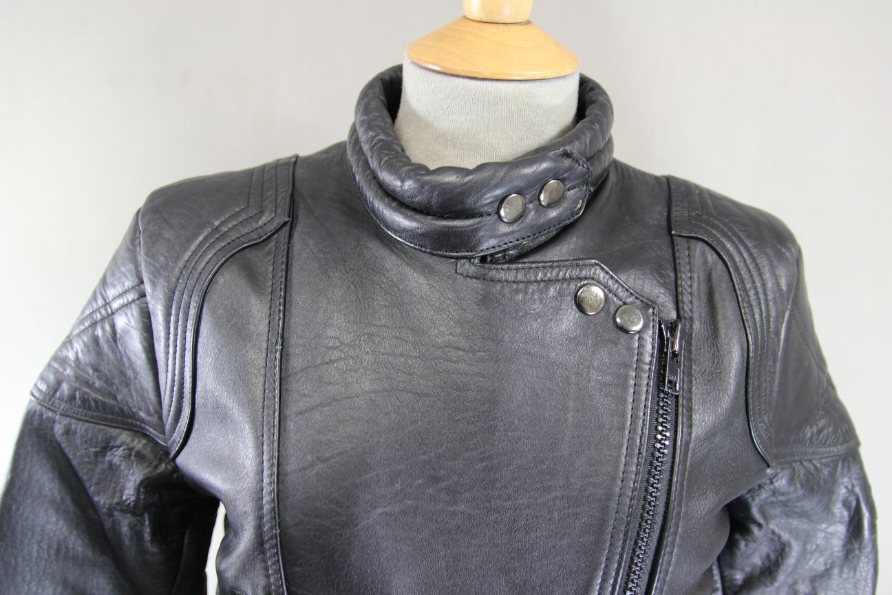 LADIES CLASSIC JTS BLACK LEATHER BIKER JACKET 32-34 INCH CHEST/EXTRA SMALL