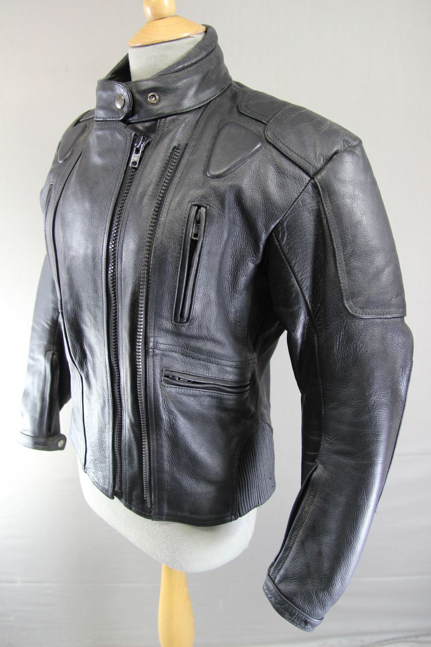 DYNAMIC LEATHER BLACK COWHIDE BIKER JACKET + SHOULDER & ELBOW CE ARMOUR: SIZE 14