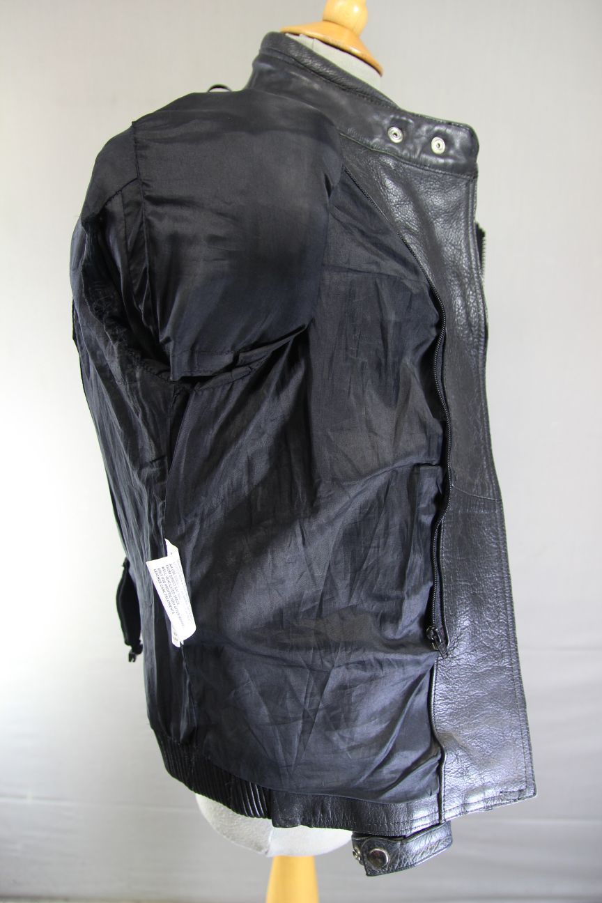 DYNAMIC LEATHER BLACK COWHIDE BIKER JACKET + SHOULDER & ELBOW CE ARMOUR: SIZE 14