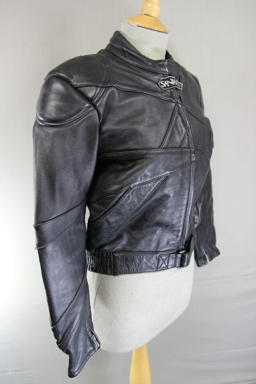 SANMARU LADIES CLASSIC BLACK LEATHER BIKER JACKET: SIZE 12/36 INCH CHEST
