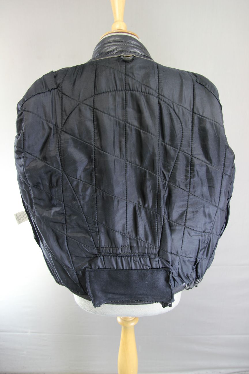 LADIES CLASSIC BLACK LEATHER BIKER JACKET: SIZE 18/40-42 INCH CHEST