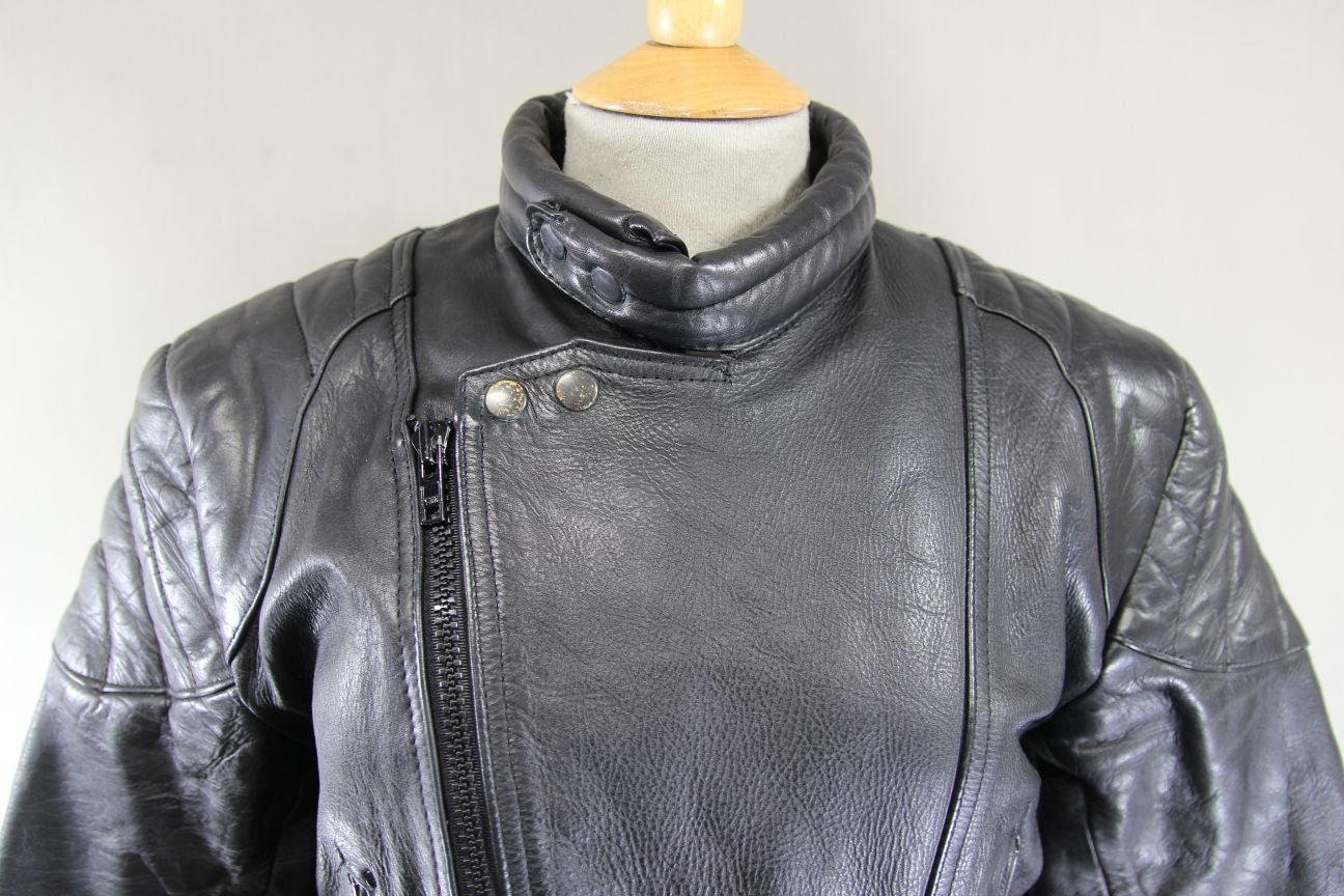 SHAKEEL INTERNATIONAL S.A.K. CLASSIC BLACK LEATHER BIKER JACKET 38-40 INCH CHEST