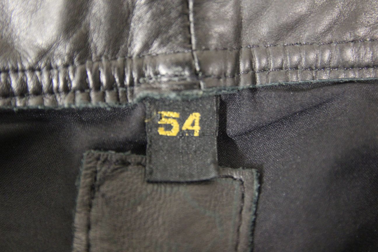 RHINO CLASSIC BLACK LEATHER BIKER JEANS: WAIST 32 INCHES/INSIDE LEG 34 INCHES