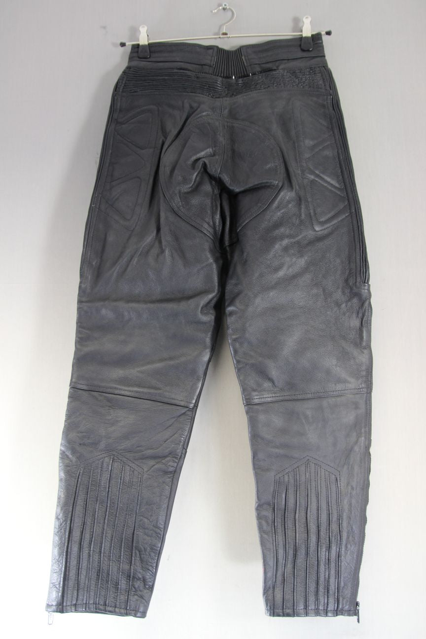 AKITO BLACK LEATHER BIKER TROUSERS: WAIST 28-30 INCHES/INSIDE LEG 27 INCHES