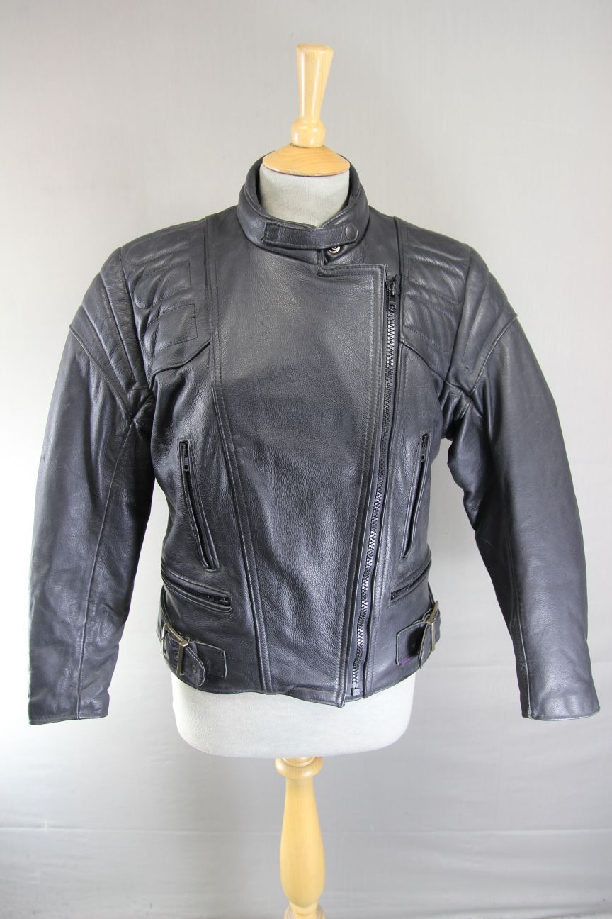 CLASSIC BRITISH MADE BLACK SCOTT LEATHERS BIKER JACKET: SIZE 16