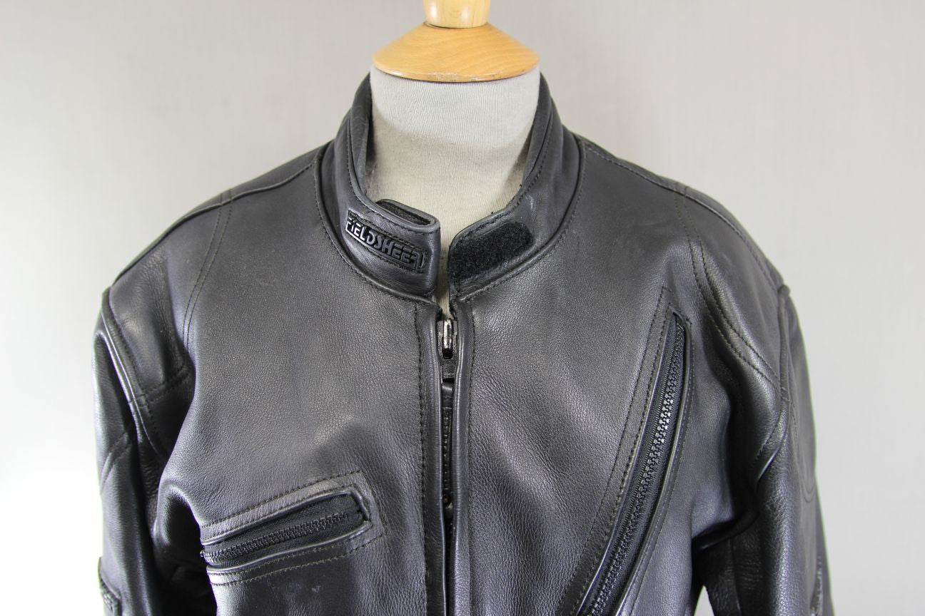 CLASSIC FIELDSHEER BLACK LEATHER BIKER JACKET: SIZE 16/38 INCH CHEST
