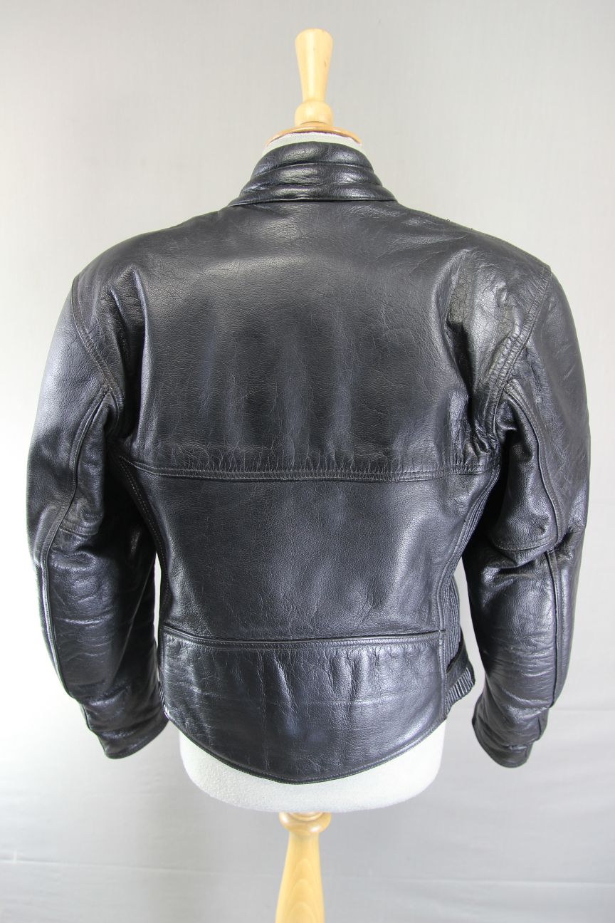 FRANK THOMAS CLASSIC BLACK LEATHER BIKER JACKET WITH BACK PROTECTOR: SIZE 14
