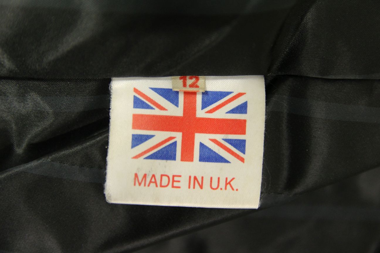 BRITISH MADE HEIN GERICKE BLACK LEATHER BIKER JACKET: SIZE 12 32-34 INCH