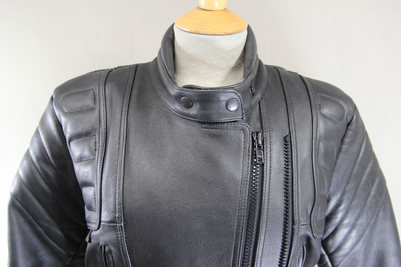 CLASSIC BUFFALO BLACK LEATHER BIKER JACKET 36-38 INCH CHEST/SIZE 14