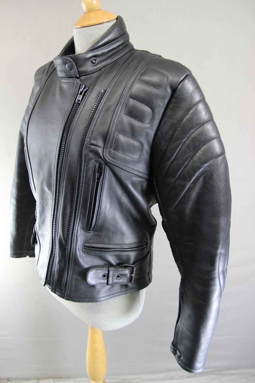 CLASSIC BUFFALO BLACK LEATHER BIKER JACKET 36-38 INCH CHEST/SIZE 14