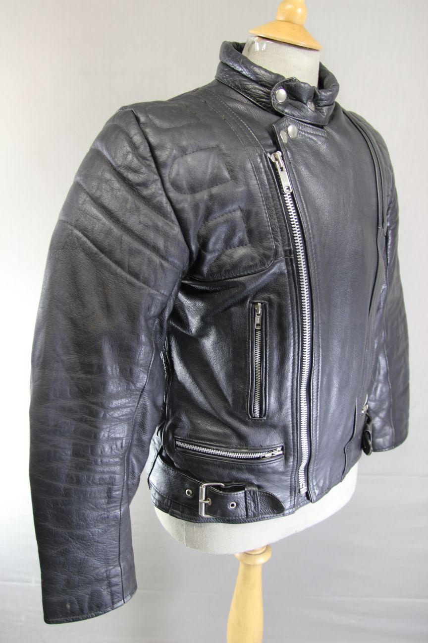 CLASSIC BLACK LEATHER BIKER JACKET 34-36 INCH/EXTRA SMALL - SMALL