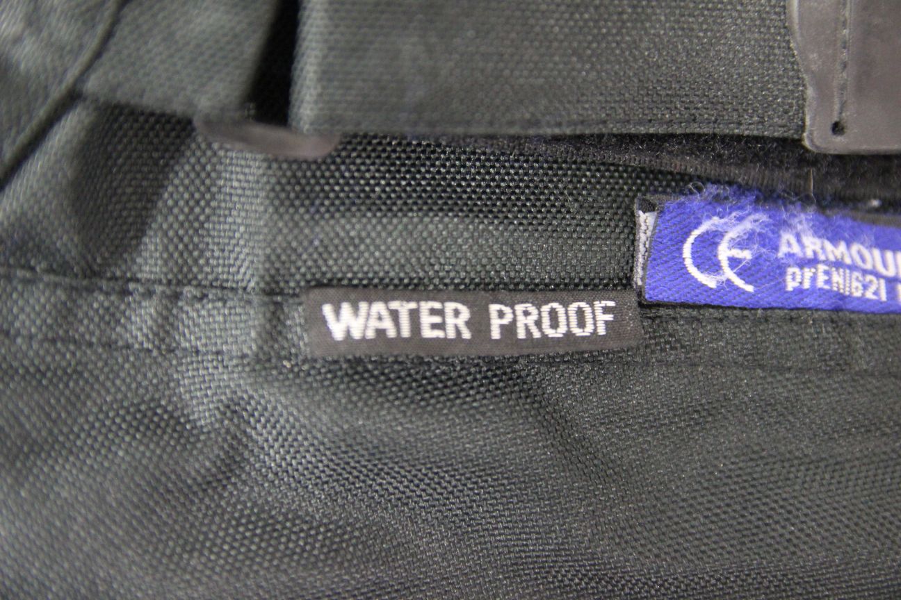 GOZO WATERPROOF BLACK CORDURA BIKER TROUSERS + THERMAL LINING: WAIST 36"/LEG 32"