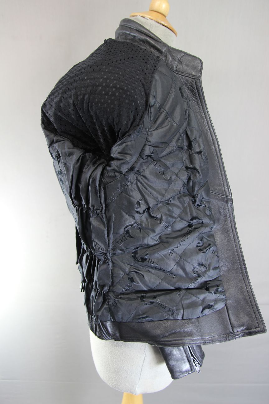 CLASSIC BELSTAFF BLACK LEATHER BIKER JACKET: SIZE 10/32 INCHES