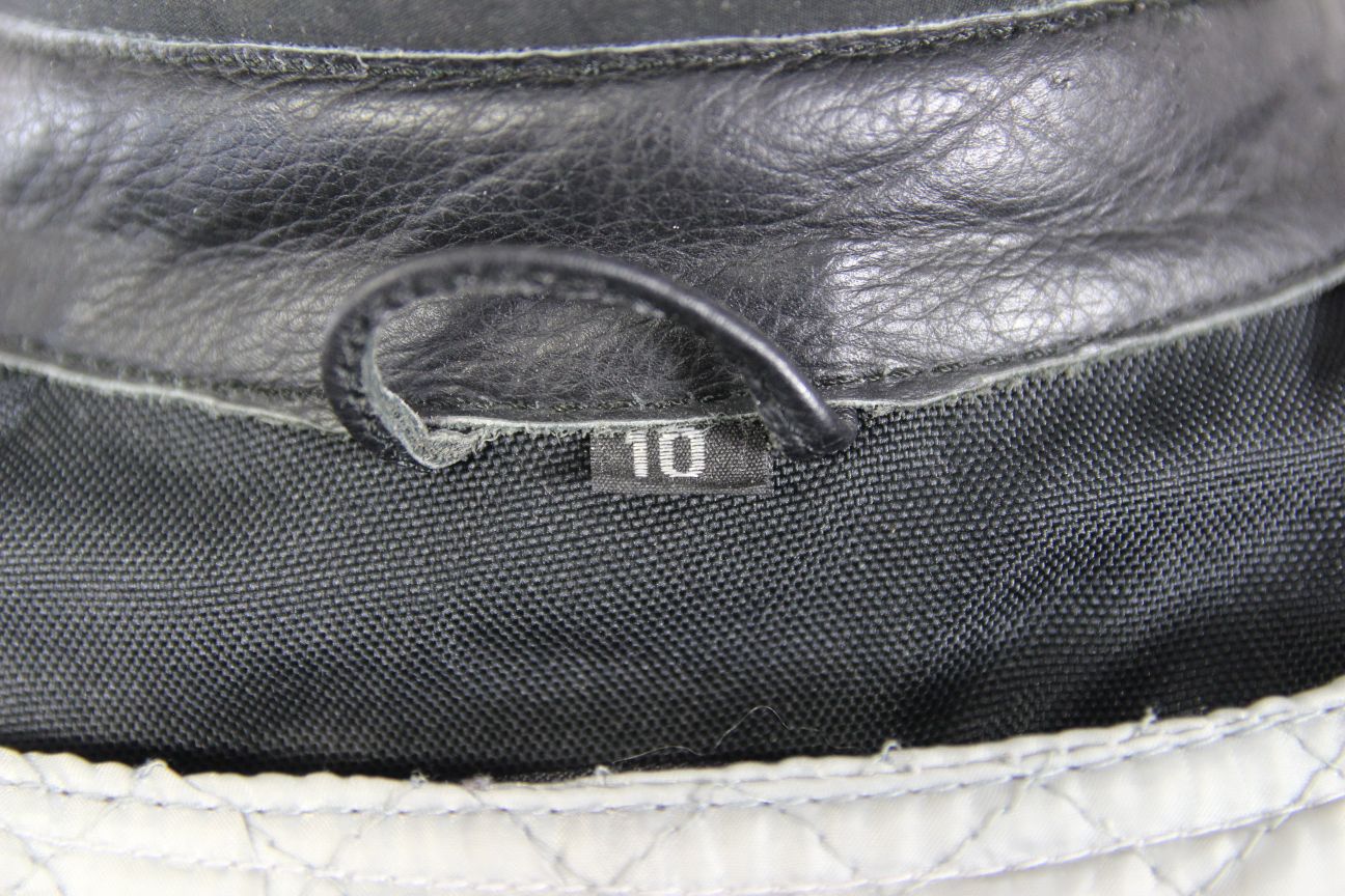 FIGO BLACK & SILVER LEATHER BIKER JACKET WITH ARMOUR & THERMAL LINING: SIZE 10