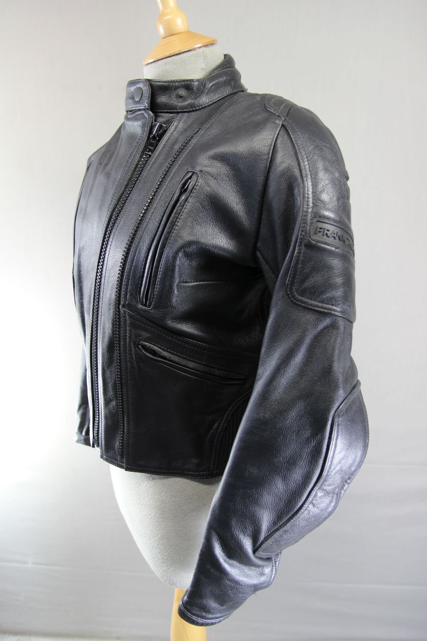 FRANK THOMAS BLACK LEATHER BIKER JACKET WITH CE ARMOUR & THERMAL LINING: SIZE 12