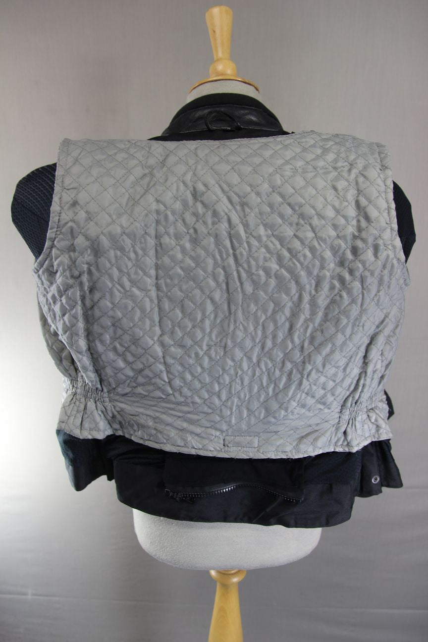FIGO BLACK & SILVER LEATHER BIKER JACKET WITH ARMOUR & THERMAL LINING: SIZE 10