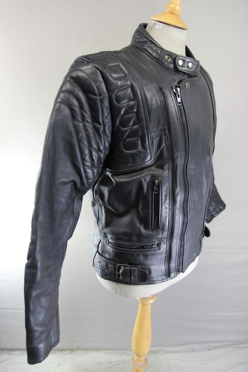 CLASSIC EURO STYLE BLACK LEATHER BIKER JACKET WITH BACK PROTECTOR 38-40 INCH/MED