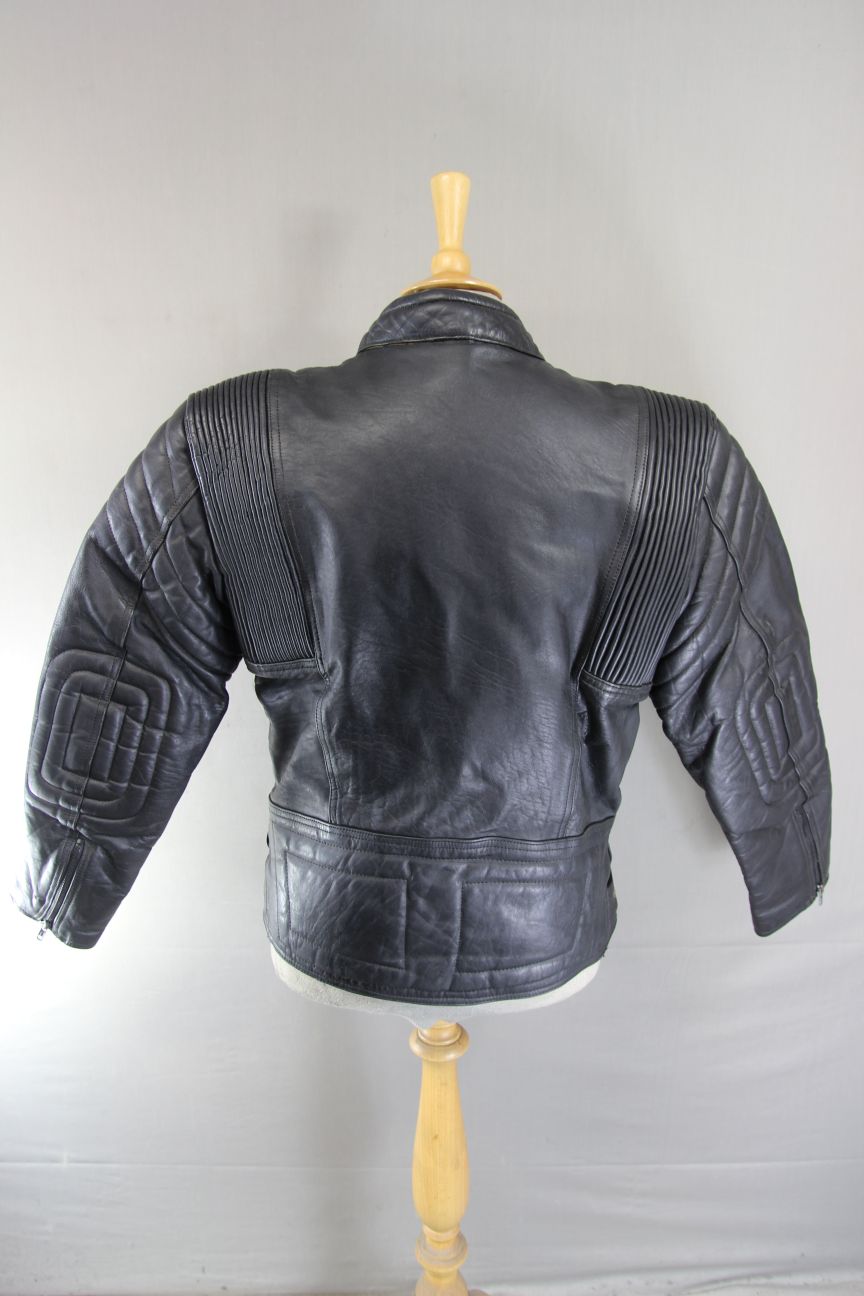 CLASSIC EURO STYLE BLACK LEATHER BIKER JACKET WITH BACK PROTECTOR 38-40 INCH/MED