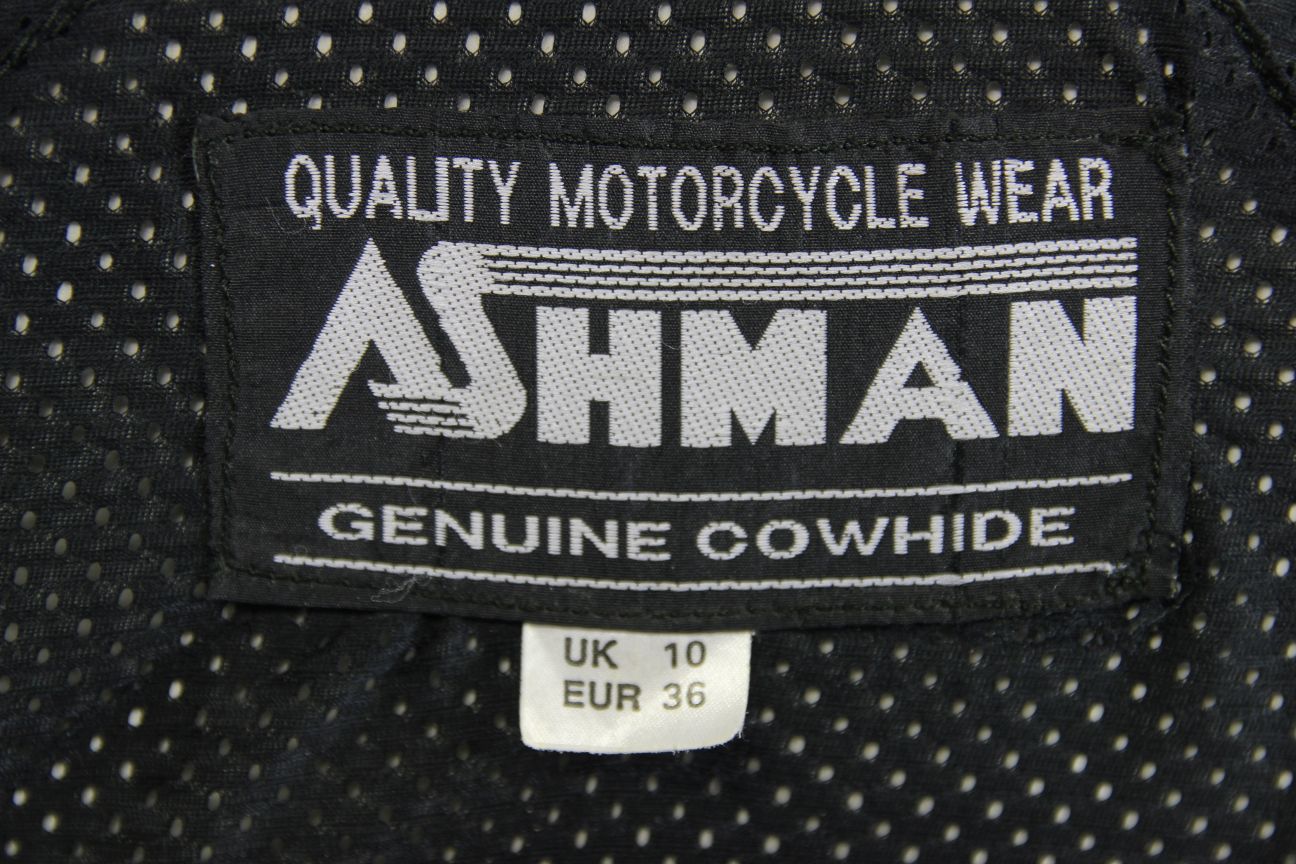 ASHMAN BLACK COWHIDE LEATHER BIKER JACKET WITH REMOVABLE PROTECTORS: SIZE 10