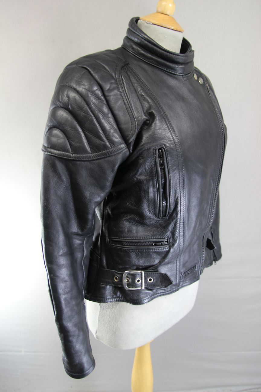 CLASSIC SPORTEX A5 BLACK LEATHER BIKER JACKET: SIZE 16/36-38 INCH CHEST