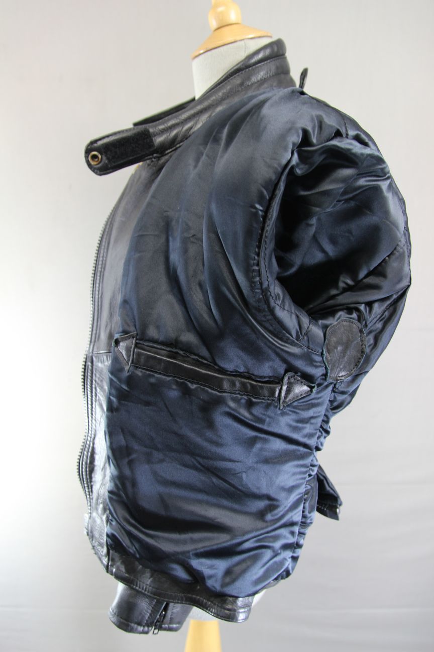 CLASSIC SPORTEX A5 BLACK LEATHER BIKER JACKET: SIZE 16/36-38 INCH CHEST