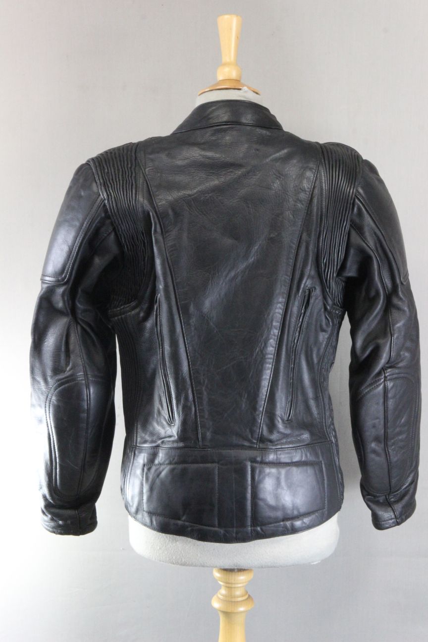 ASHY CLASSIC BLACK LEATHER VENTILATED BIKER JACKET WITH PROTECTORS 36-38 INCH