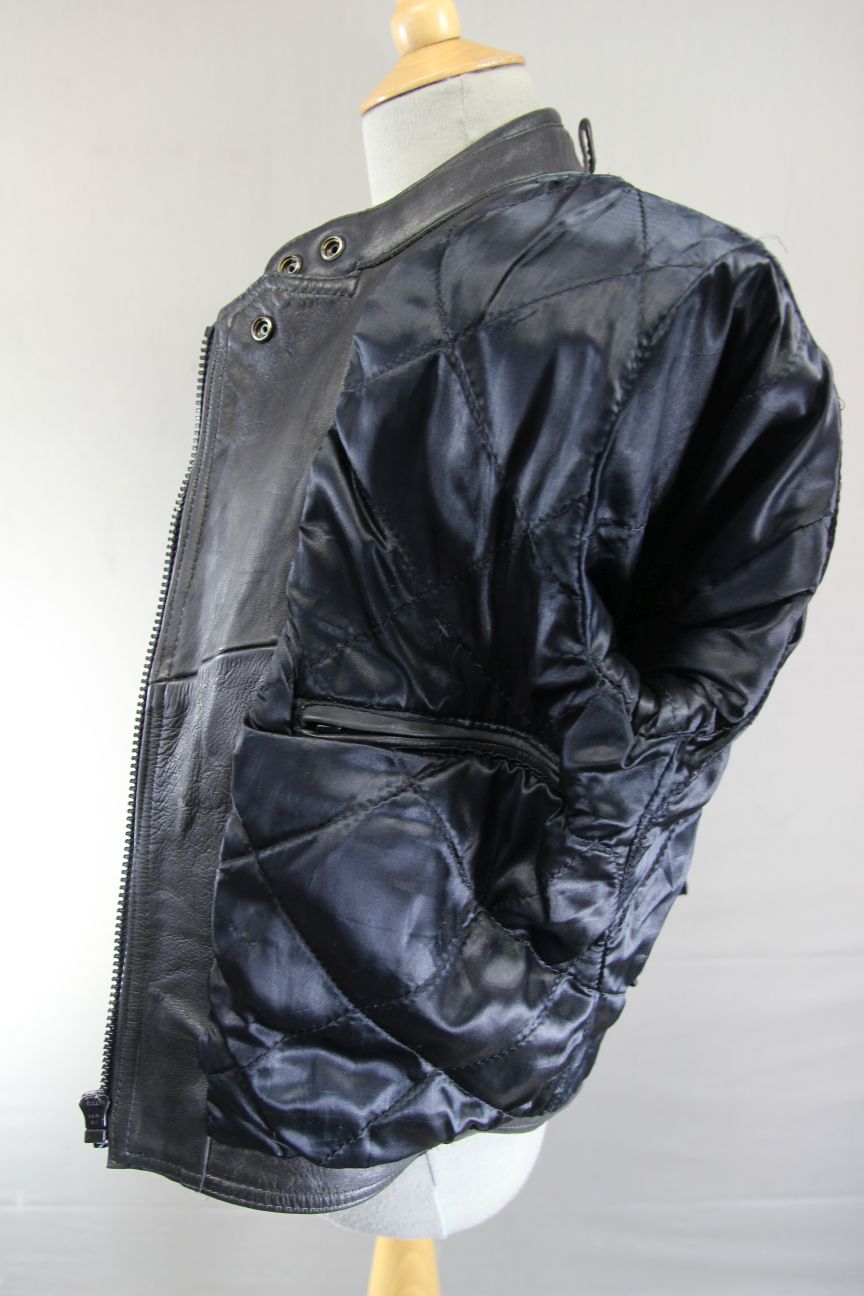 AKITO MERCURY PLUS BLACK LEATHER BIKER JACKET WITH BACK PROTECTOR: SIZE 10