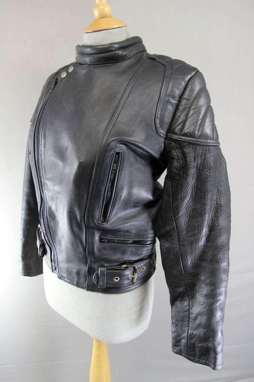 CLASSIC GOODLUCK BLACK LEATHER BIKER JACKET 34 INCH/EXTRA SMALL