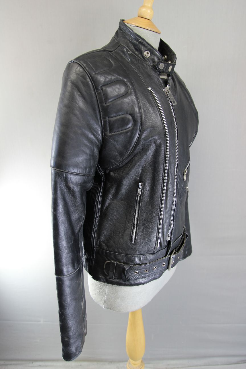 VINTAGE BLACK COWHIDE LEATHER NICE OF LONDON, PARIS & NEW YORK BIKER JACKET 38IN