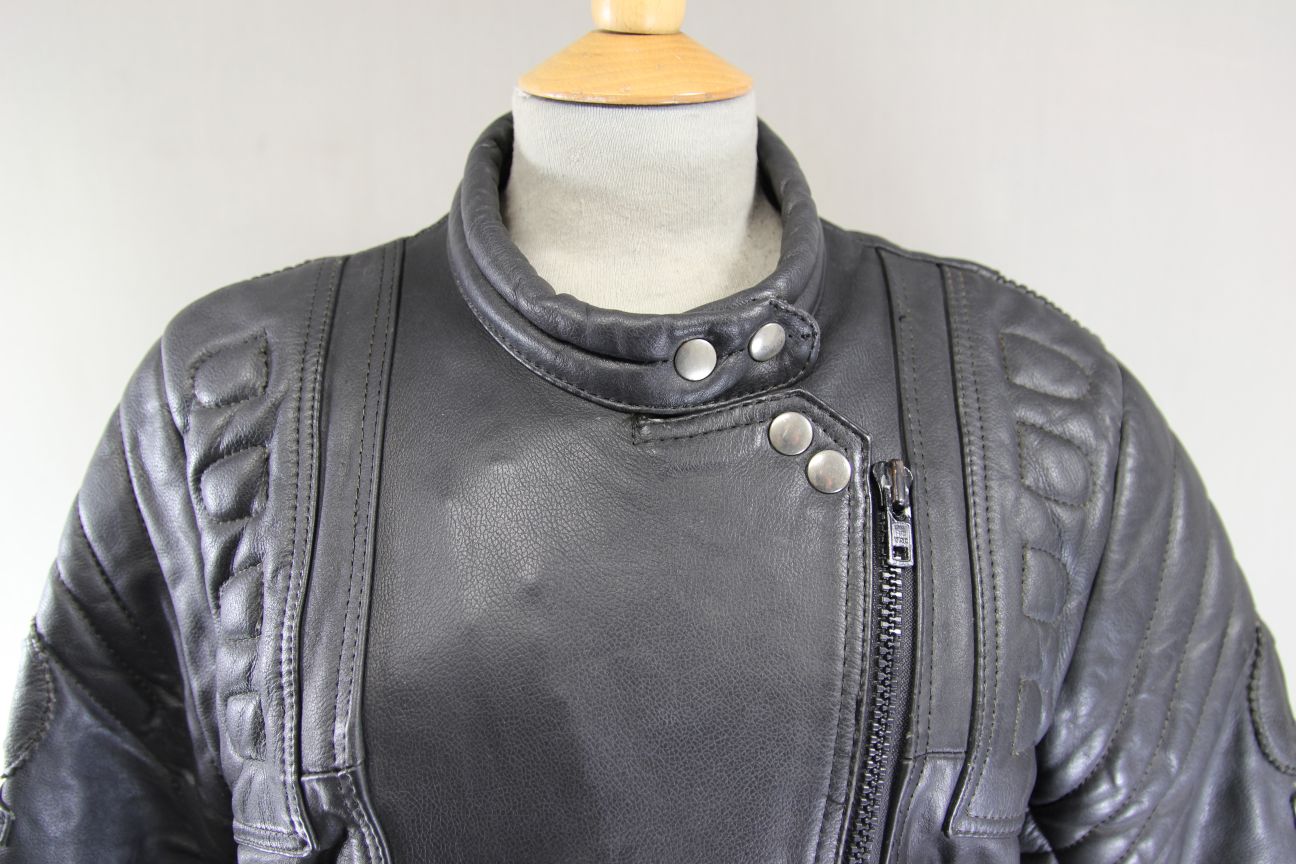 APACHE LEATHERS APOLLO CLASSIC COTTON LINED BLACK BIKER JACKET: SIZE 12