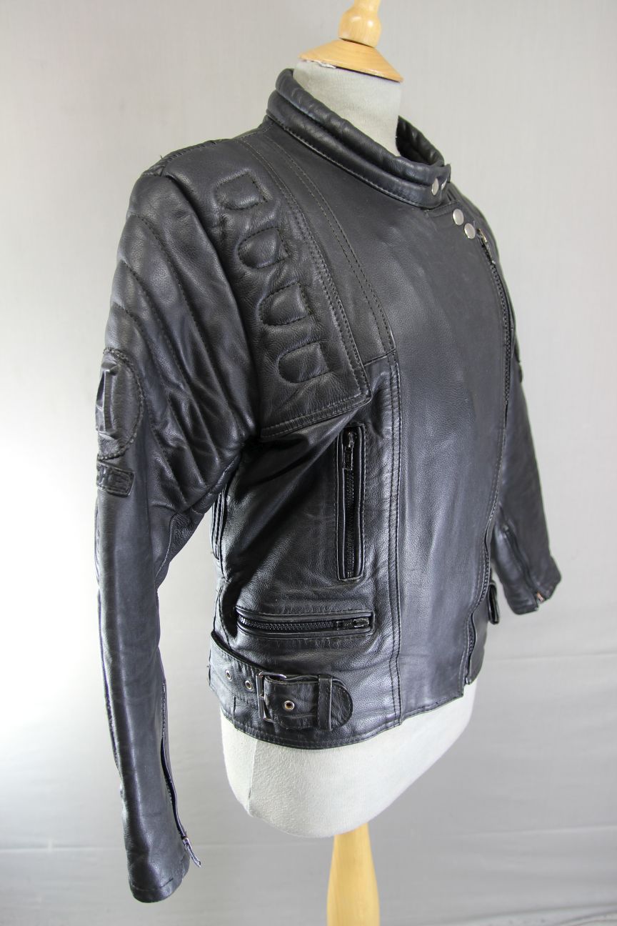 APACHE LEATHERS APOLLO CLASSIC COTTON LINED BLACK BIKER JACKET: SIZE 12