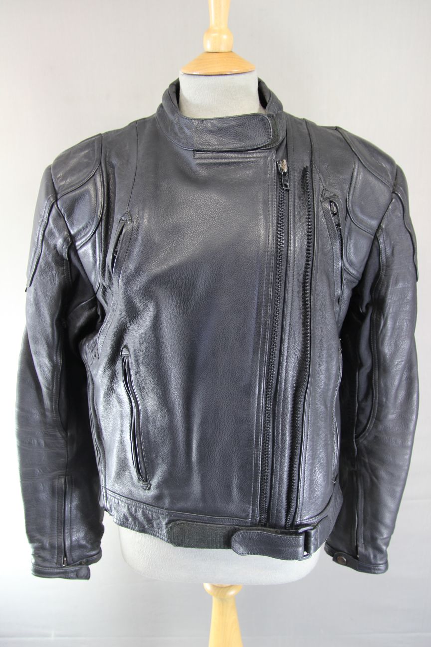 APACHE CLASSIC LADIES BLACK LEATHER BIKER JACKET 38-40 INCH CHEST/SIZE 16