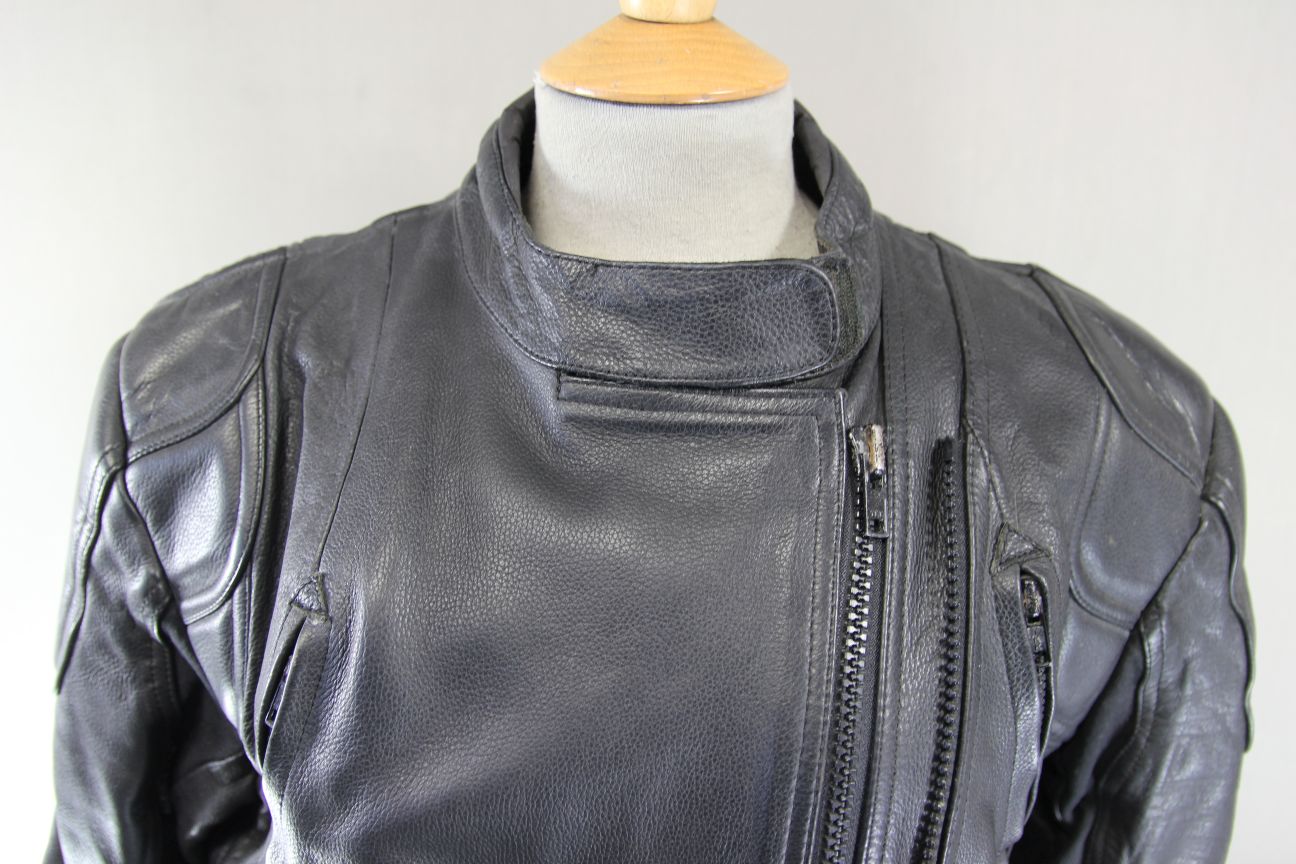 APACHE CLASSIC LADIES BLACK LEATHER BIKER JACKET 38-40 INCH CHEST/SIZE 16