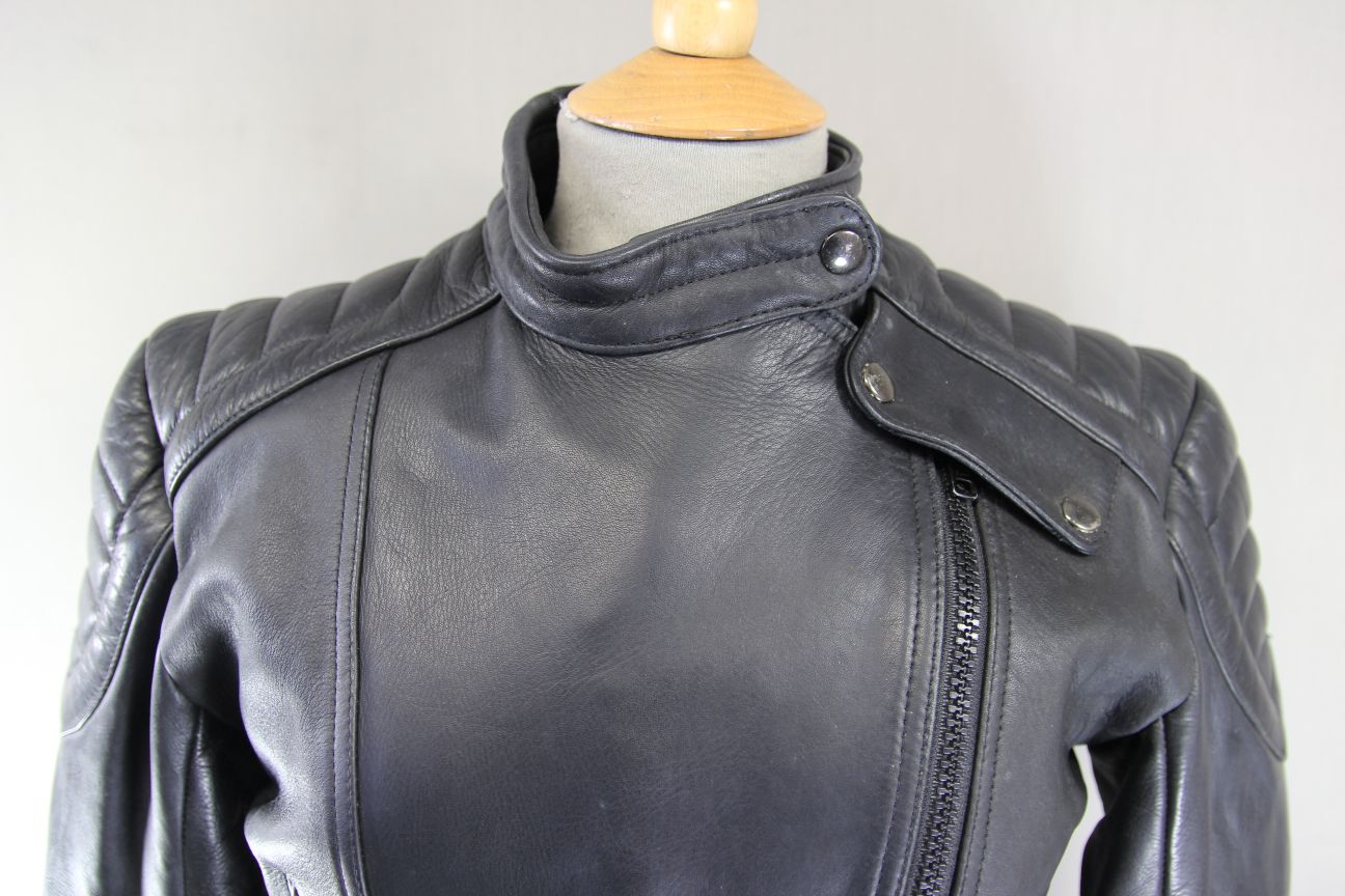 CLASSIC AKITO LADIES BLACK LEATHER BIKER JACKET 34 INCH CHEST/SMALL