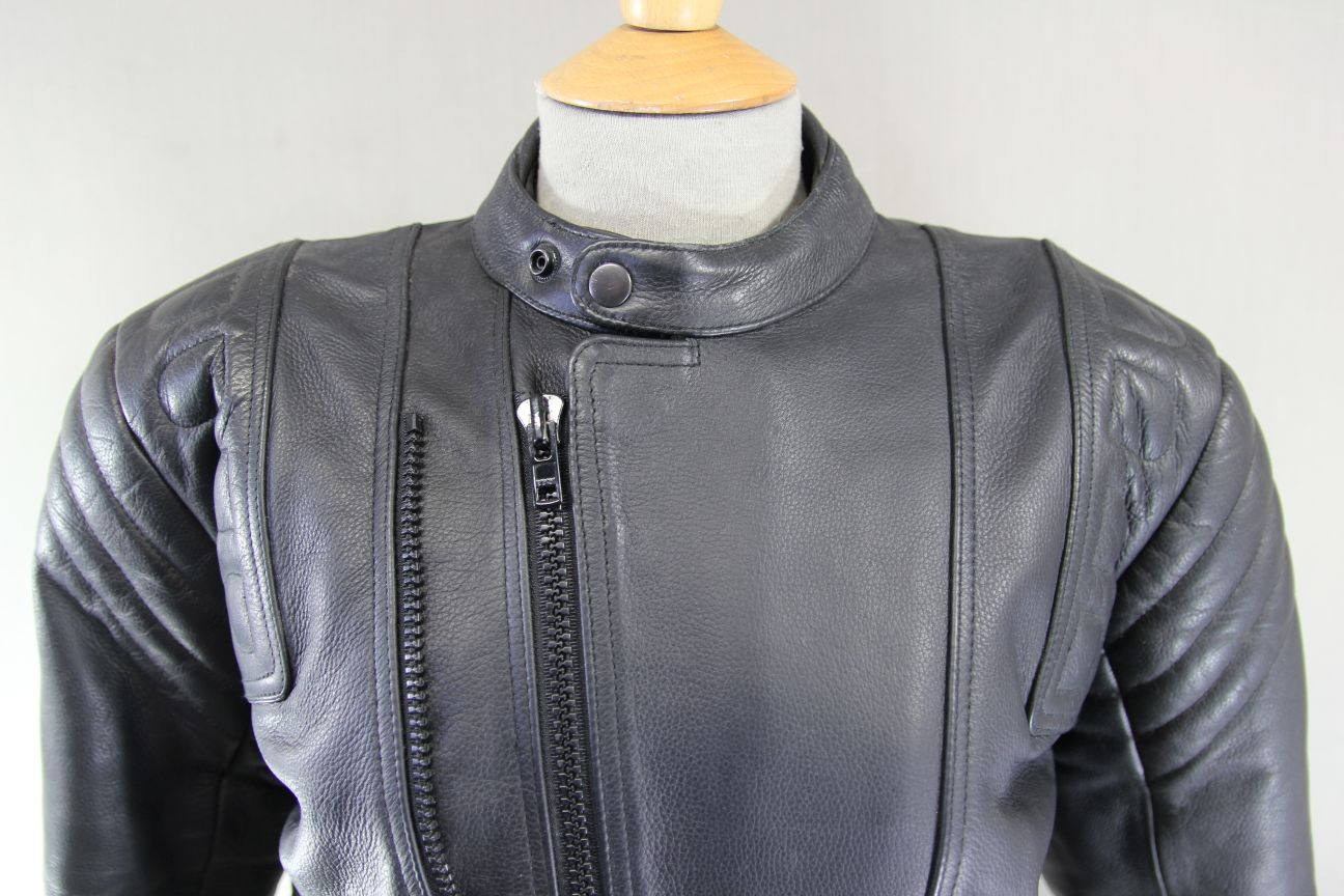 BOYS/CHILDS 'BABY BIKER' BLACK LEATHER BIKER JACKET WITH KNOX CE ARMOUR 36IN/4XL
