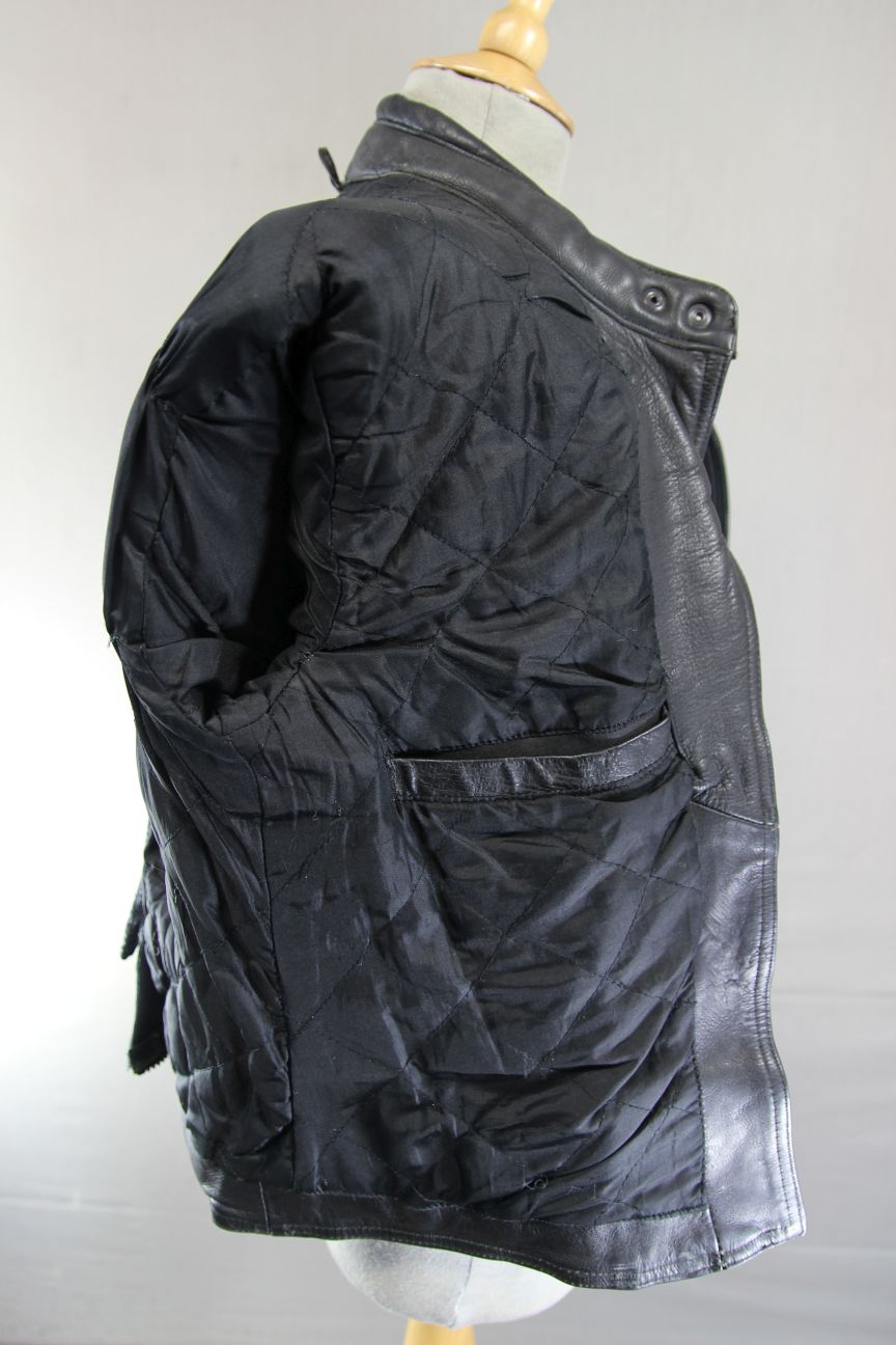 AKITO CLASSIC BLACK LEATHER BIKER JACKET WITH BACK PROTECTOR: SIZE 14