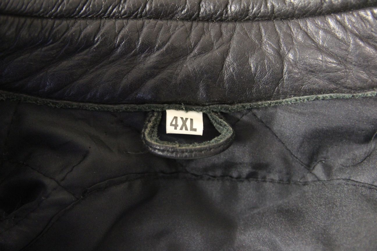 BOYS/CHILDS 'BABY BIKER' BLACK LEATHER BIKER JACKET WITH KNOX CE ARMOUR 36IN/4XL