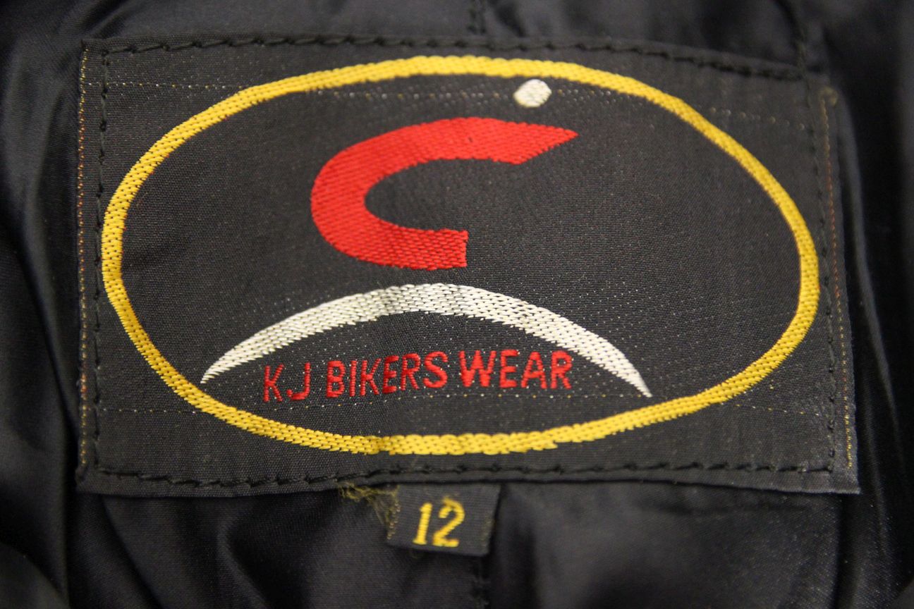 KJ BIKERS WEAR LADIES BLACK LEATHER TROUSERS: SIZE 12 WAIST 26"/INSIDE LEG 28"