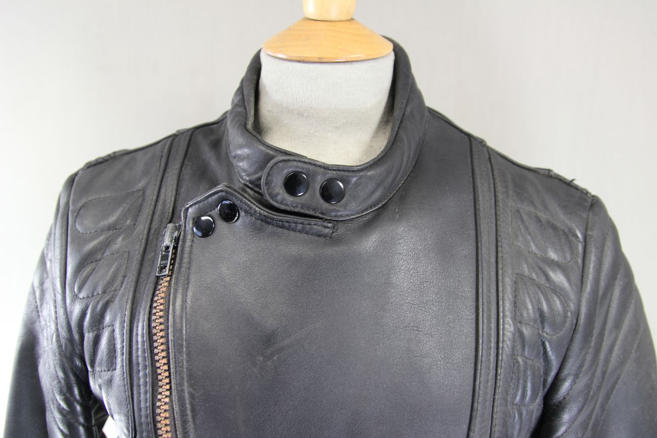 CLASSIC BLACK LEATHER COTTON LINED BIKER JACKET 36-38 INCH