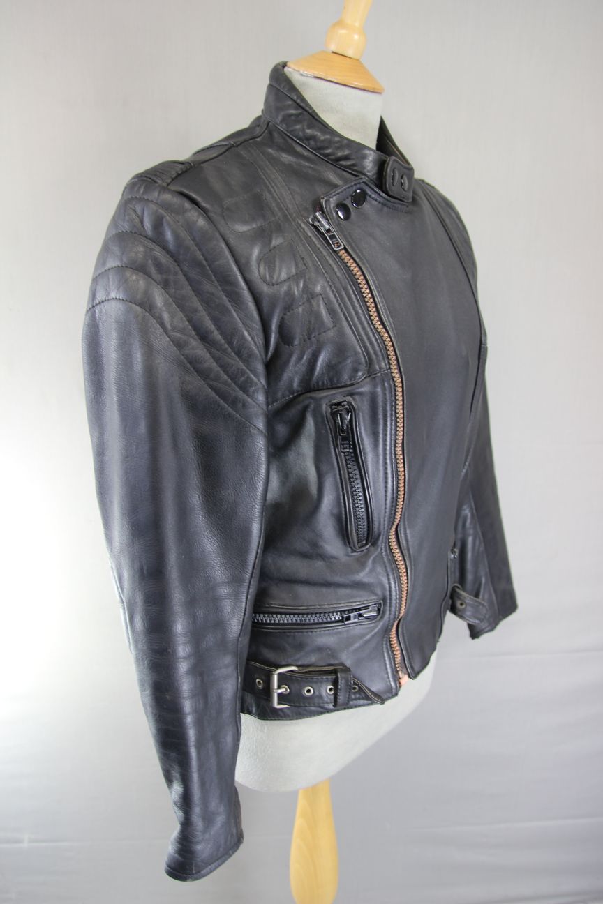 CLASSIC BLACK LEATHER COTTON LINED BIKER JACKET 36-38 INCH