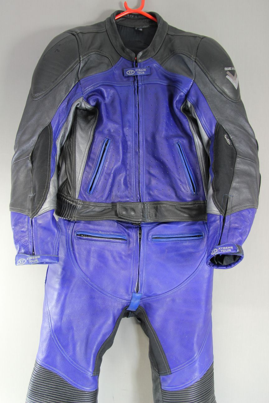FRANK THOMAS XTREME SPORT BLACK, BLUE & SILVER LEATHER BIKER SUIT + ARMOUR 40 IN