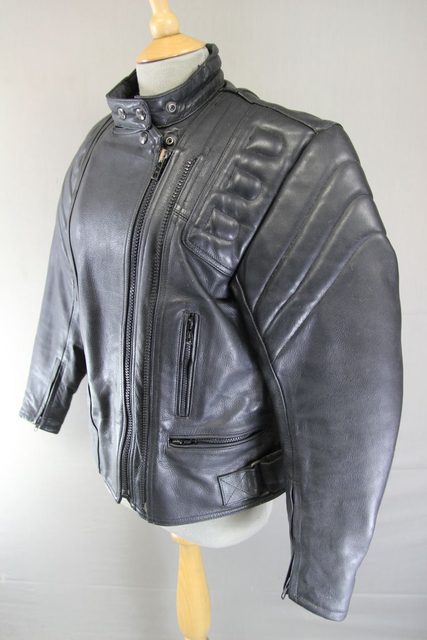 RICHA CLASSIC BLACK LEATHER LADIES BIKER JACKET: SIZE 16/38 INCH CHEST