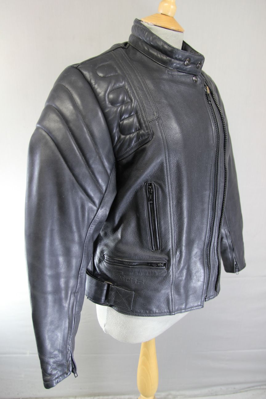 RICHA CLASSIC BLACK LEATHER LADIES BIKER JACKET: SIZE 16/38 INCH CHEST