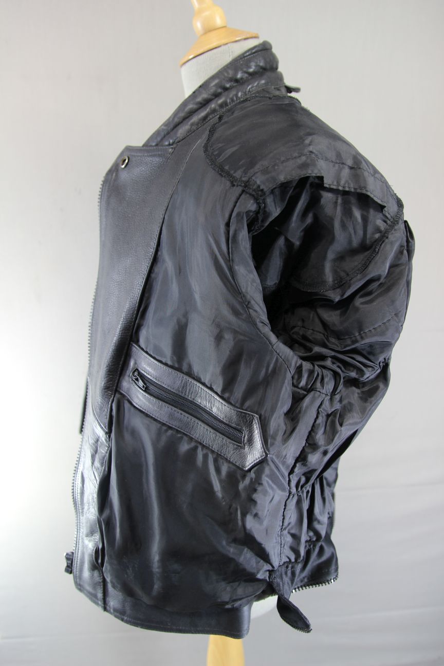 RICHA CLASSIC BLACK LEATHER LADIES BIKER JACKET: SIZE 16/38 INCH CHEST